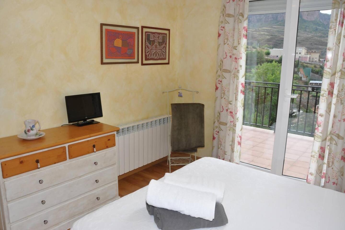 Un Apartamento Con Vistas Viguera エクステリア 写真