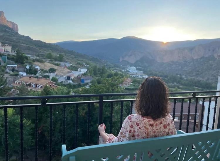 Un Apartamento Con Vistas Viguera エクステリア 写真