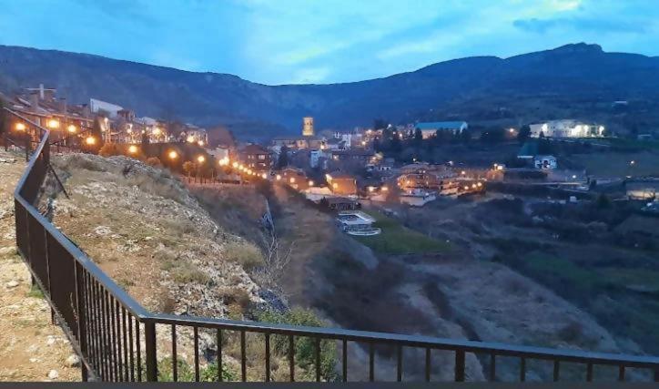 Un Apartamento Con Vistas Viguera エクステリア 写真